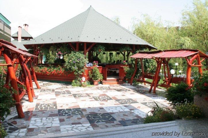Hotel Carpati Baia Mare Instalações foto